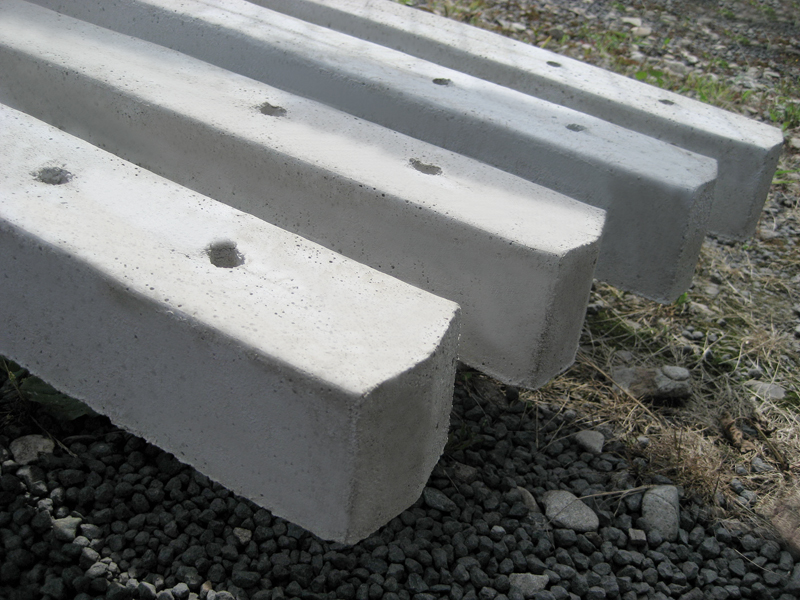Betonovy sloup